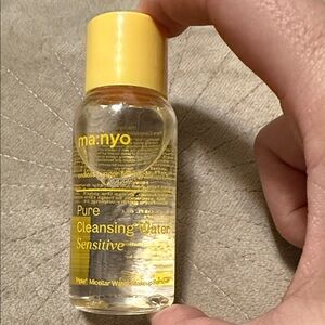 Ma:nyo Pure Cleansing Water Sensitive Brand New
